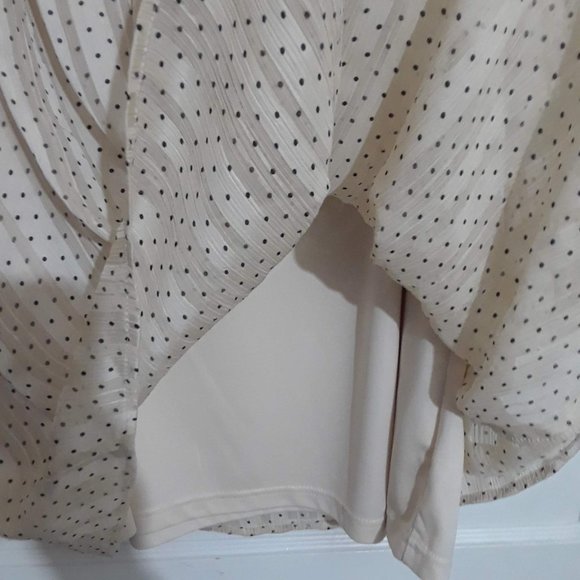 DB est. 1962 Tie Neck Polka Dot Top Black Cream Tan - Picture 7 of 8